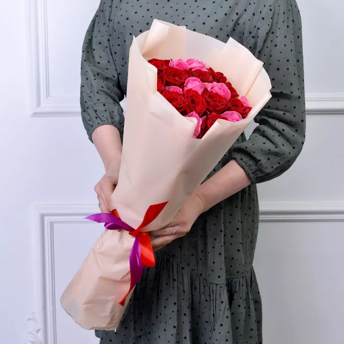 21 разноцветная роза Premium 50 см