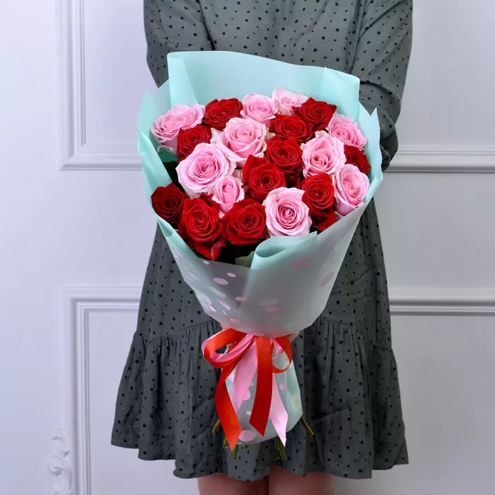 21 разноцветная роза 60 см