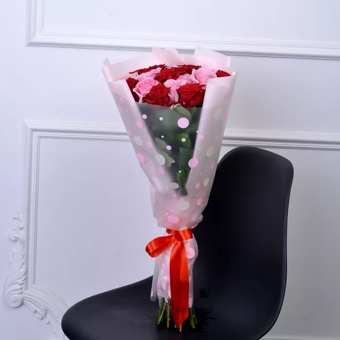 21 разноцветная роза premium 60 см