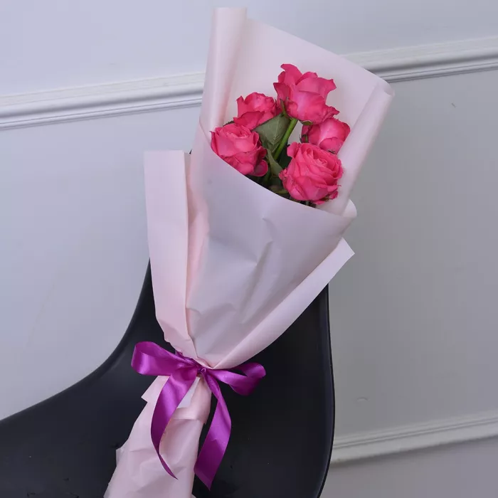 Букет из 5 малиновых роз premium 50 см