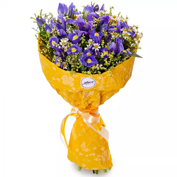 Букет из синего ириса и лимониума