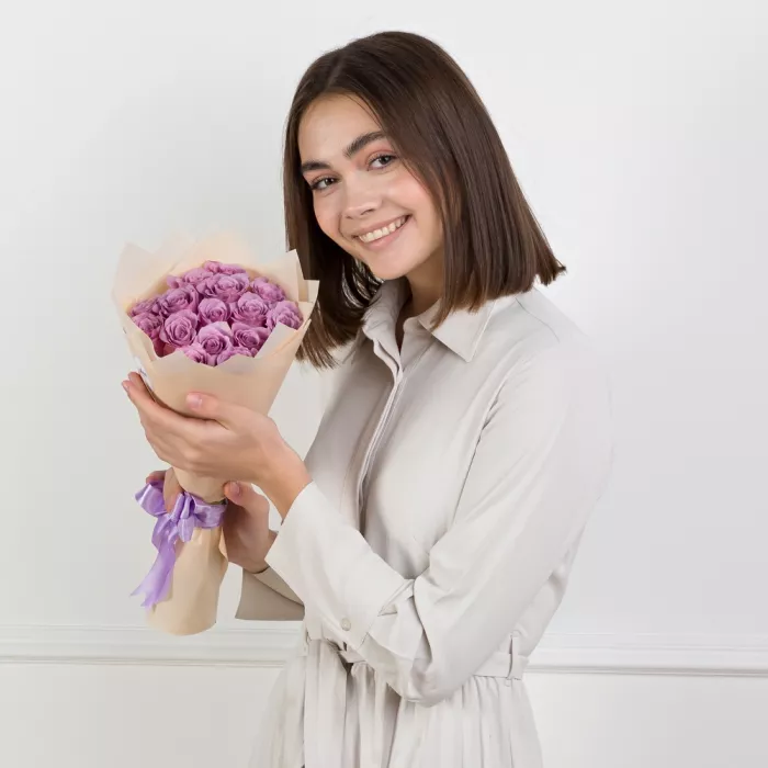 Букет из 15 сиреневых роз